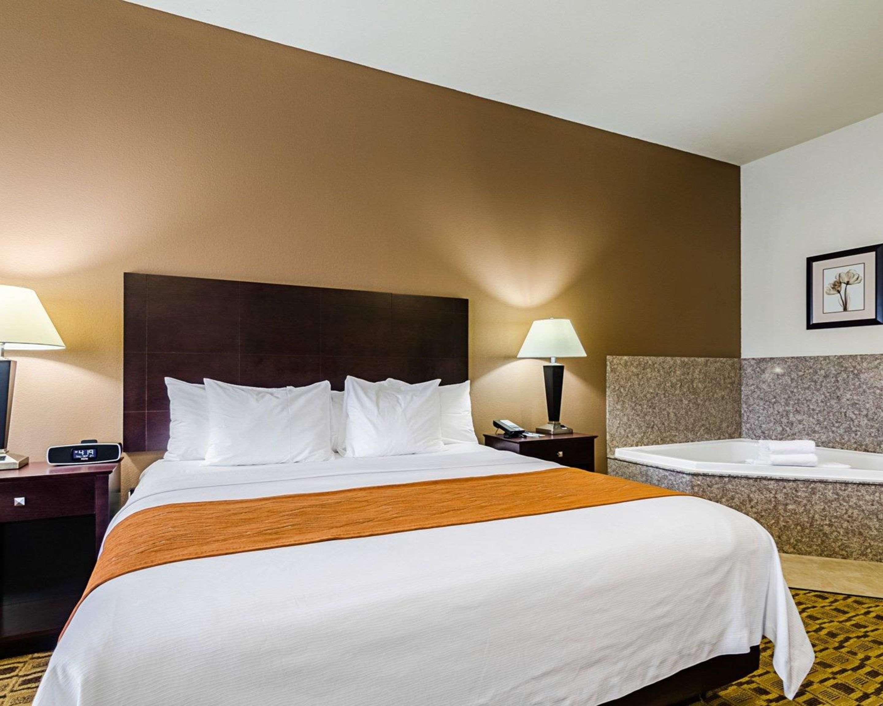Comfort Inn & Suites Lawrence - University Area Exteriér fotografie
