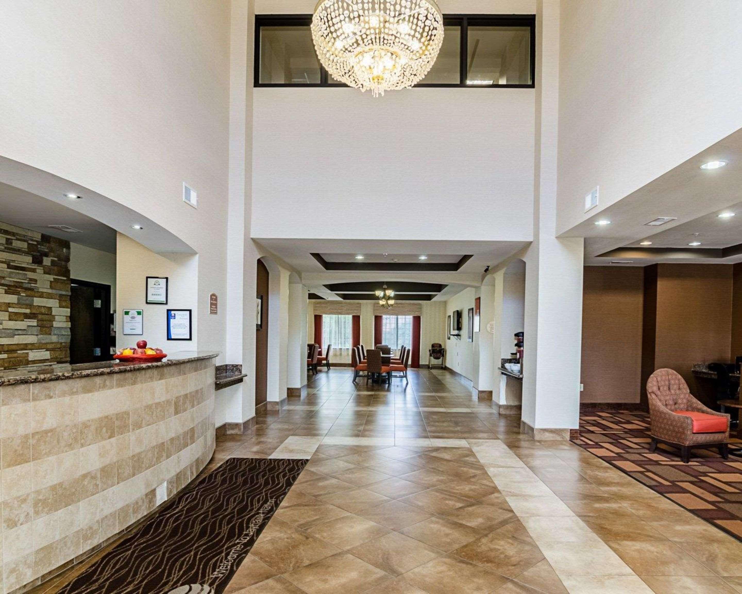 Comfort Inn & Suites Lawrence - University Area Exteriér fotografie