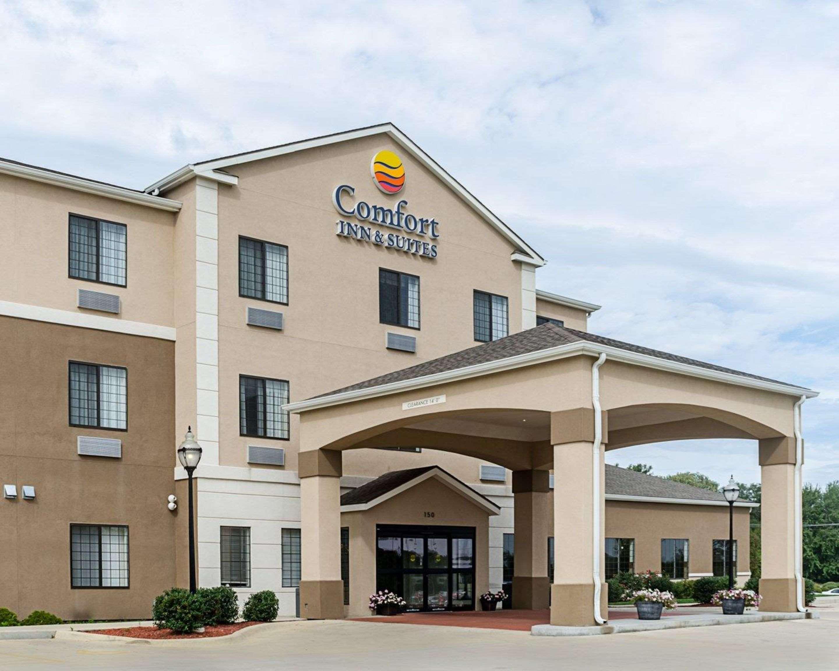 Comfort Inn & Suites Lawrence - University Area Exteriér fotografie