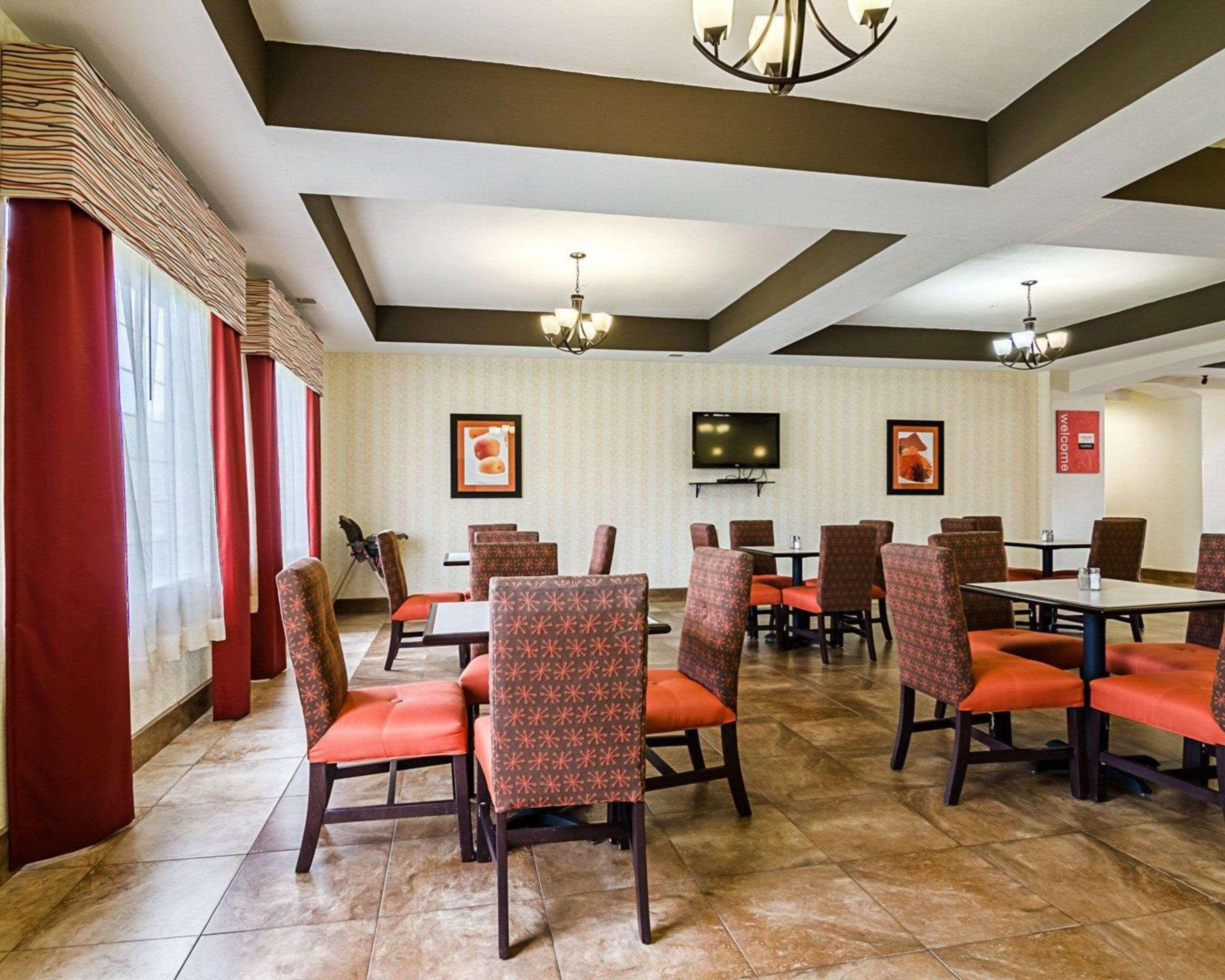 Comfort Inn & Suites Lawrence - University Area Exteriér fotografie